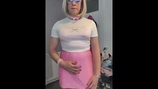 Pink sissy holly