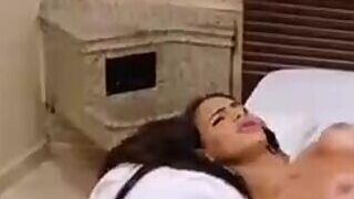 Transex_com_Rosy_agora_tem_piriquito