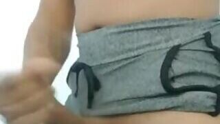 Índia gulosa gozando gostoso