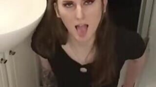 She Cums on Her Dildo and Licks it Off