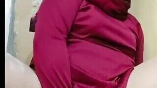 Hijab Transgender Ivvy in Red Outfit Doing Masturbating and Dildo Riding