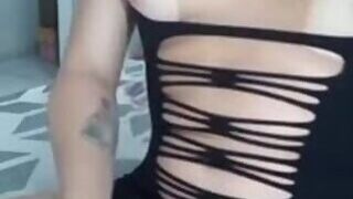 B dotada gozando gostoso