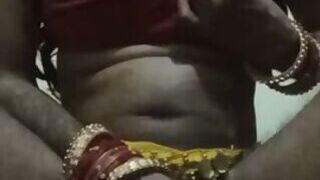 Sexy Indian Shemale Hot