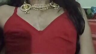 Indian Shemale Hot Boobs