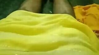 Indian Shemale Hottie