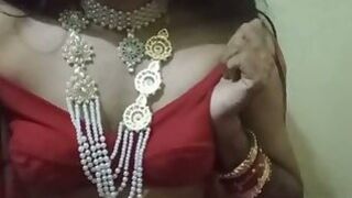Indian Shemale Model