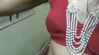 Hot Indian Shemale Jerking