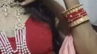 Hot Indian Shemale Sexy Boobs