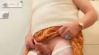Pantyluvn sissy love removal machine