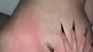 Levei pau da travesti