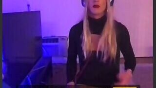 Super Sexy Sissy Solo Jerking on Cam