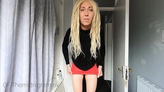 Crossdresser quick casual cum