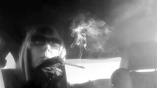 MRS. ROMAN IN HER RAINBOW WIG SMOKING A VS120 IN A LONG CIG HOLDER CD TG MATURE