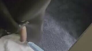 J4n3uk stretching her hole and cumming