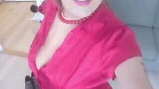 French Beauty Sucking Huge Cock <3