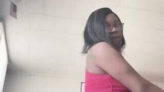 The Real Ts Juicy Girl aka therealtsjuicy1 Dick Down 3